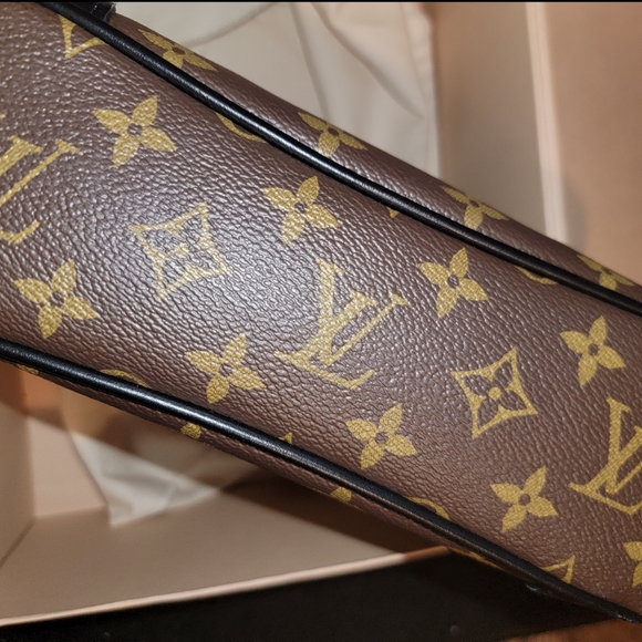 **SOLD**Authentic Louis Vuitton Odeon PM - Picture 13 of 13